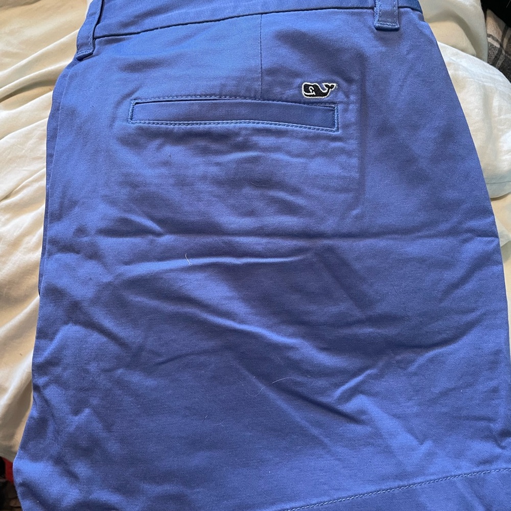 EUC Womens Vineyard Vines shorts size 12